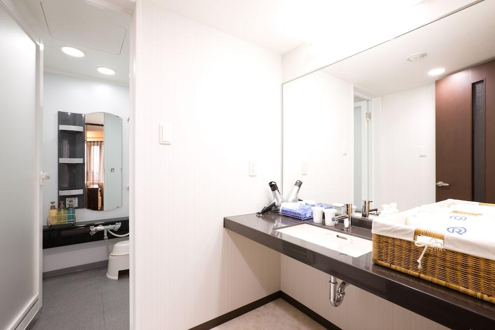 Daiwa Roynet Hotel Okayama Ekimae Ngoại thất bức ảnh