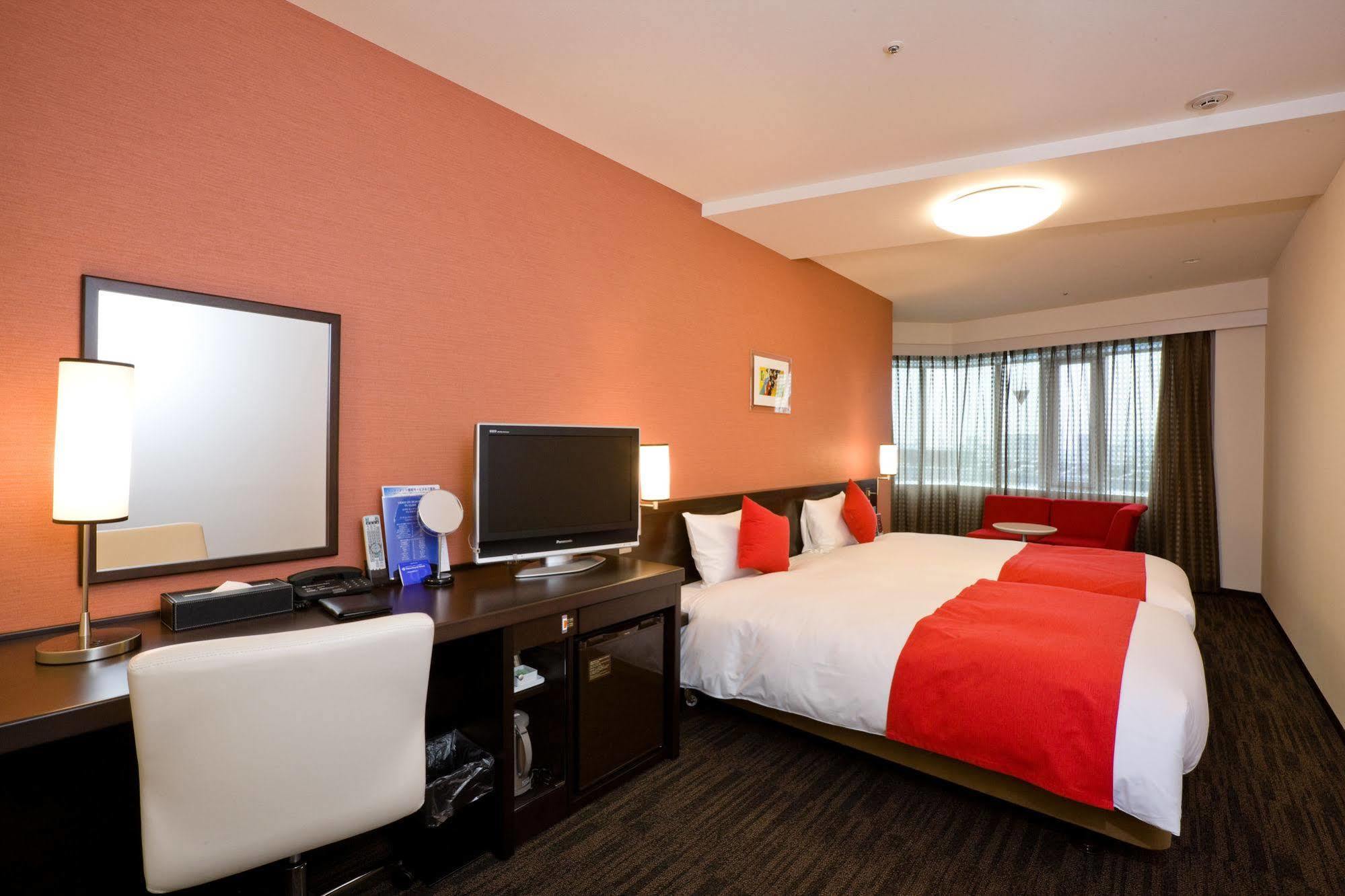 Daiwa Roynet Hotel Okayama Ekimae Ngoại thất bức ảnh